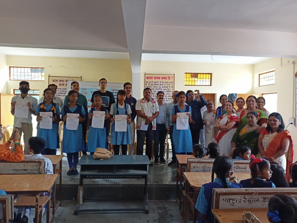 You are currently viewing The scholarship program was organized by Blue Sky Social Welfare Society at Government Higher Secondary School, on the occasion of independence day